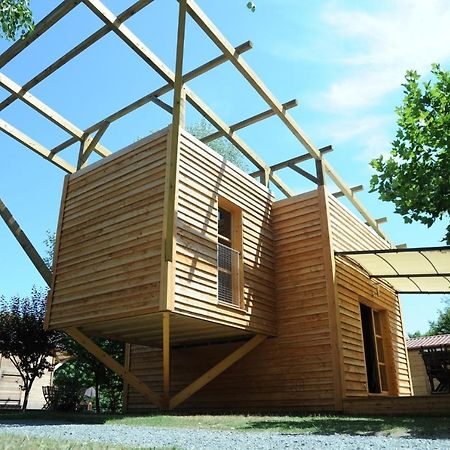 Camping Les Portes Du Beaujolais Anse Rom bilde