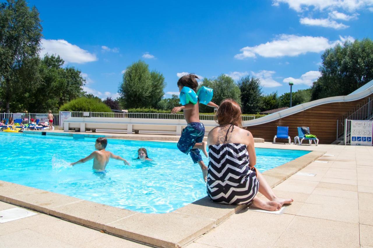 Camping Les Portes Du Beaujolais Anse Eksteriør bilde